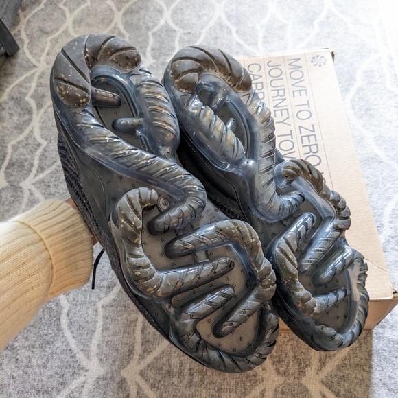 Nike Sneakers - Picture 6 of 6